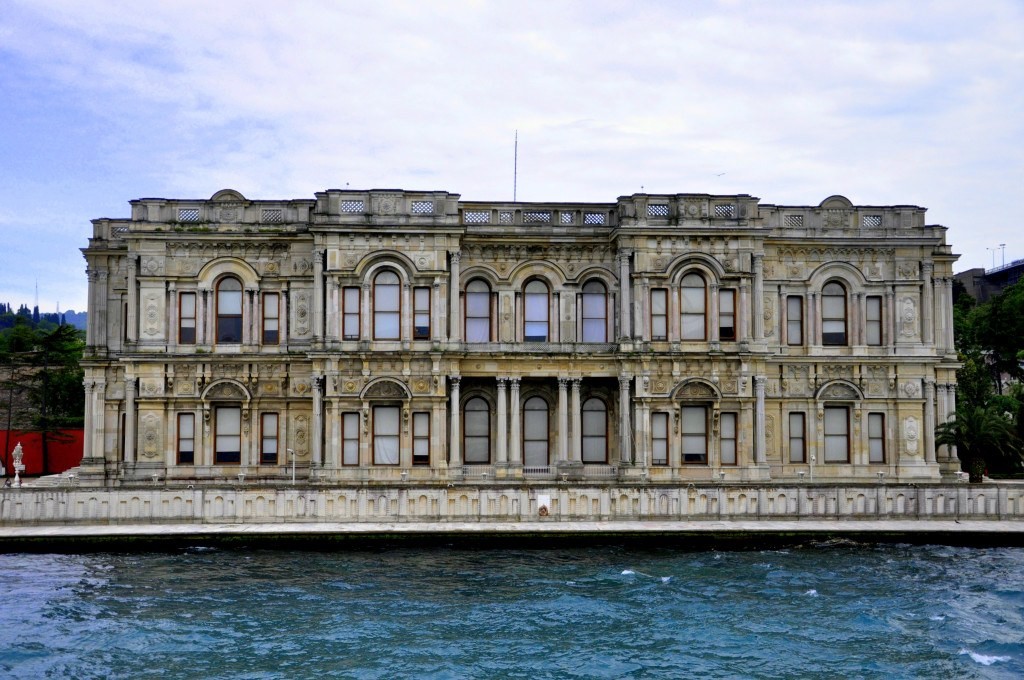 قصر بيليربي