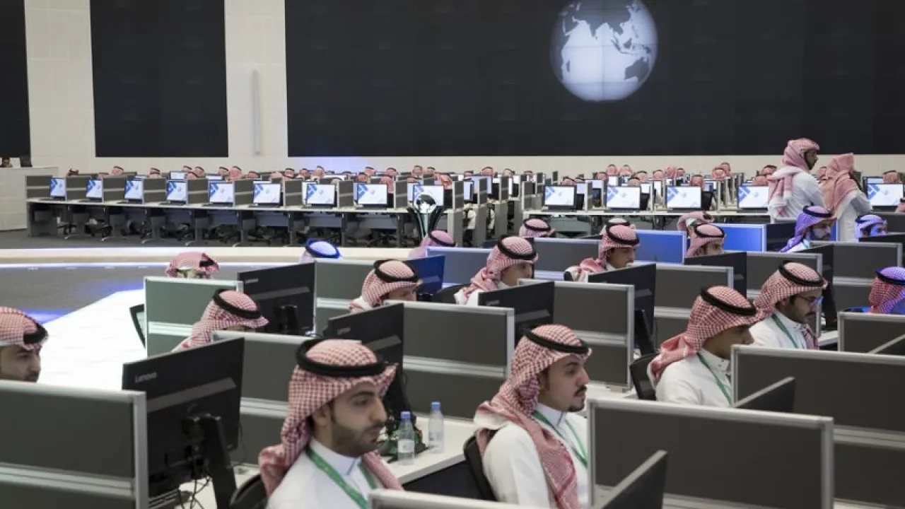 الذباب الإلكتروني السعودي